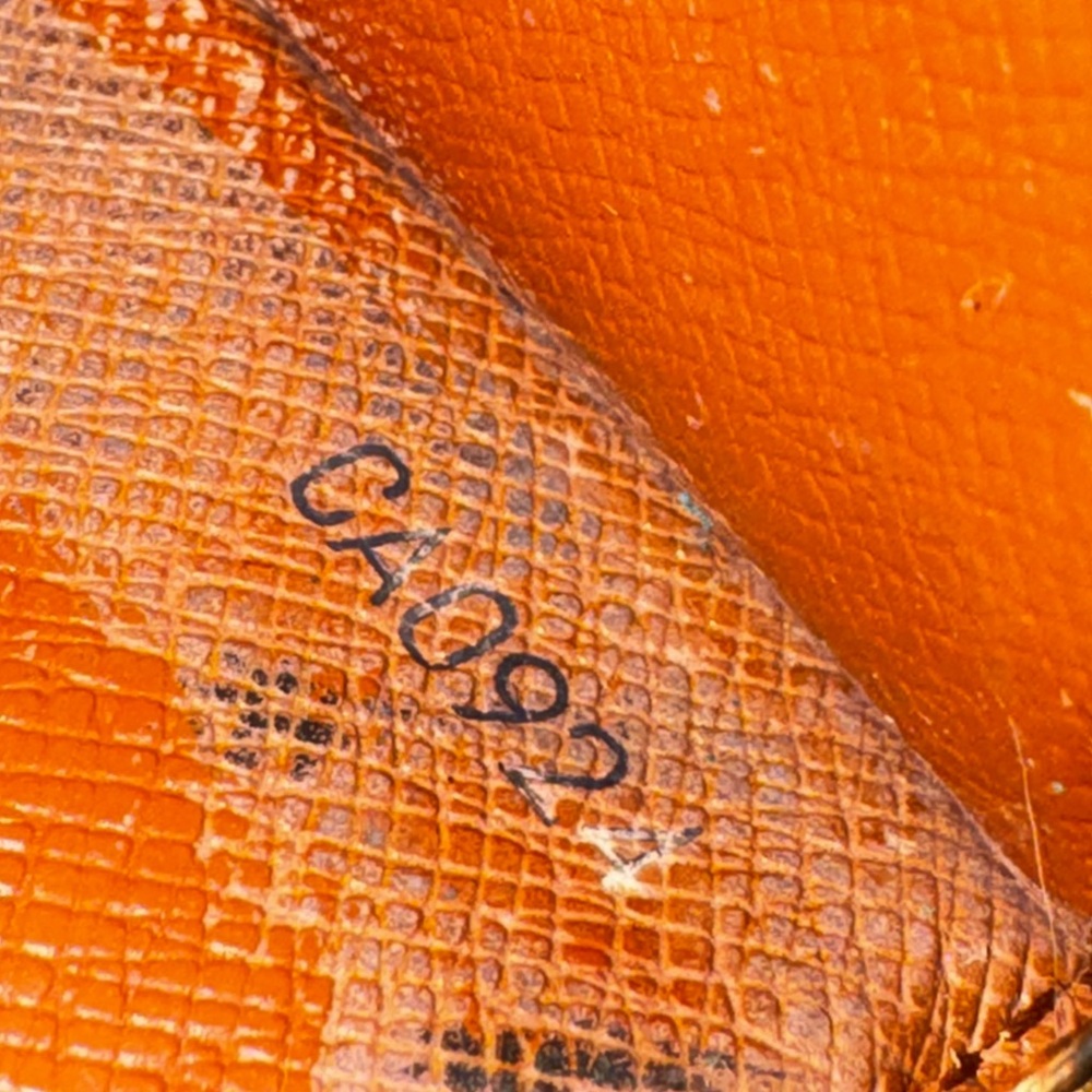 Louis Vuitton, Sarah, wallet, vintage monogram converted Crossbody - Picture 15 of 16